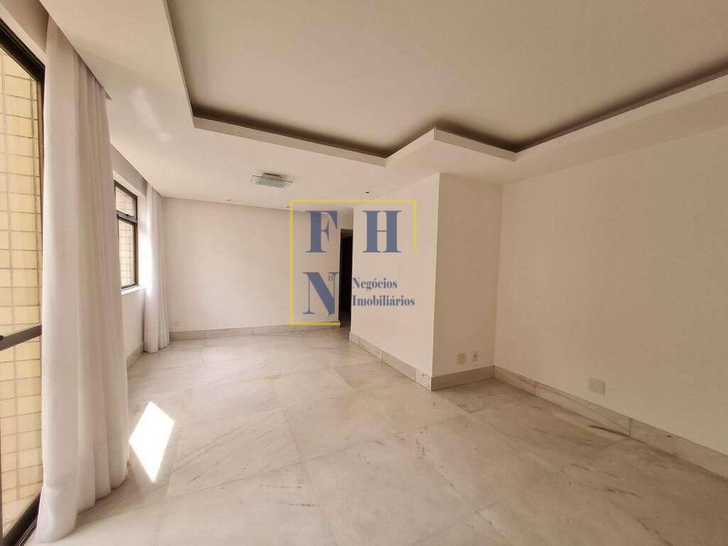 Apartamento à venda com 3 quartos, 310m² - Buritis,