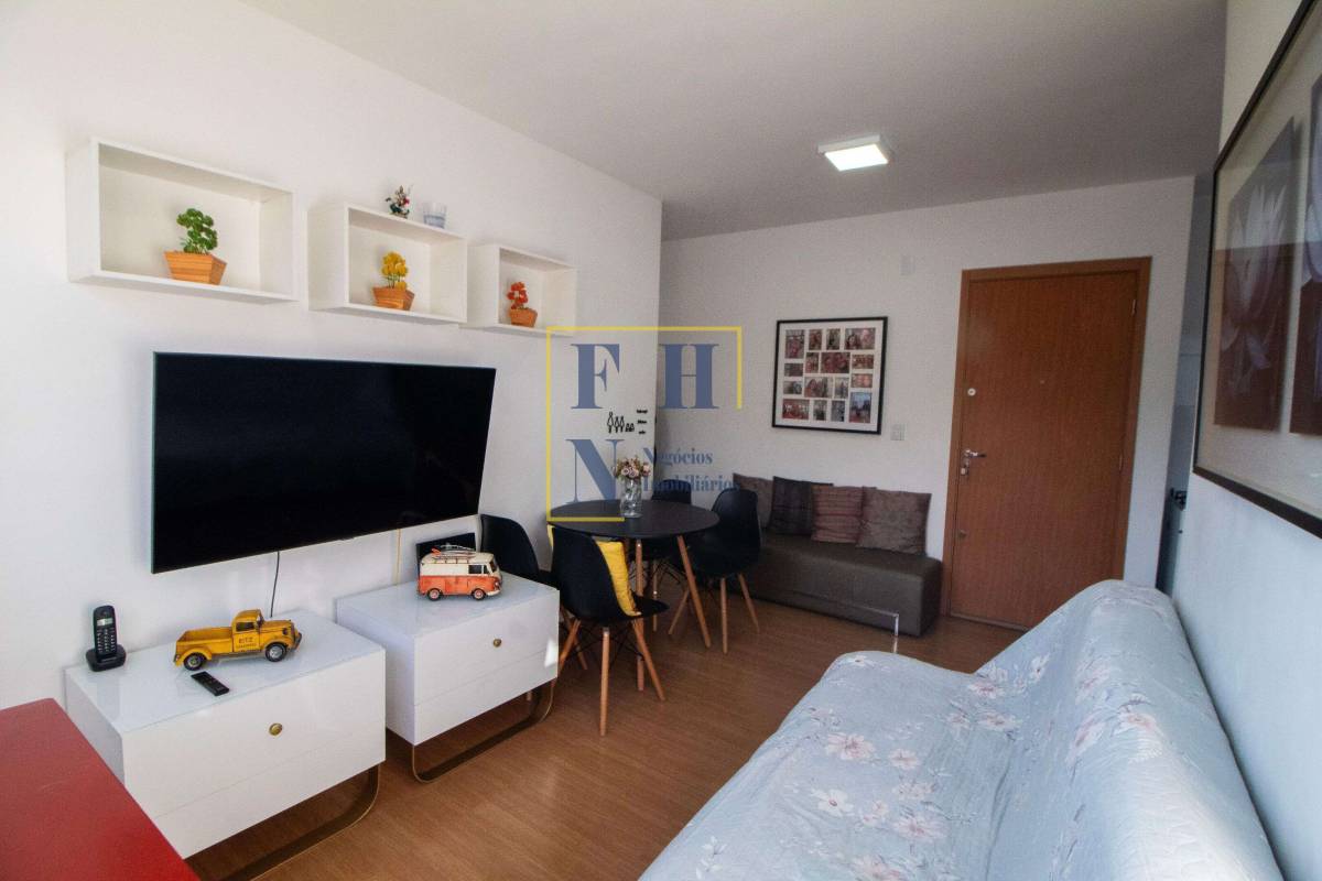 Apartamento à venda com 2 quartos, 42m² - Buritis,