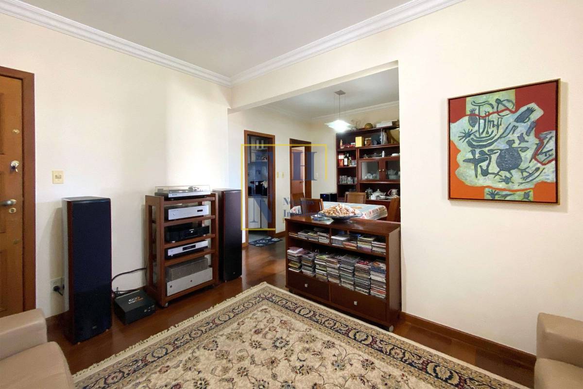 Apartamento à venda com 3 quartos, 110m² - Buritis,