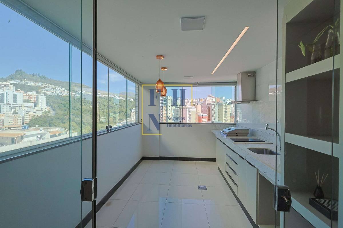 Apartamento à venda com 4 quartos, 173m² - Buritis,