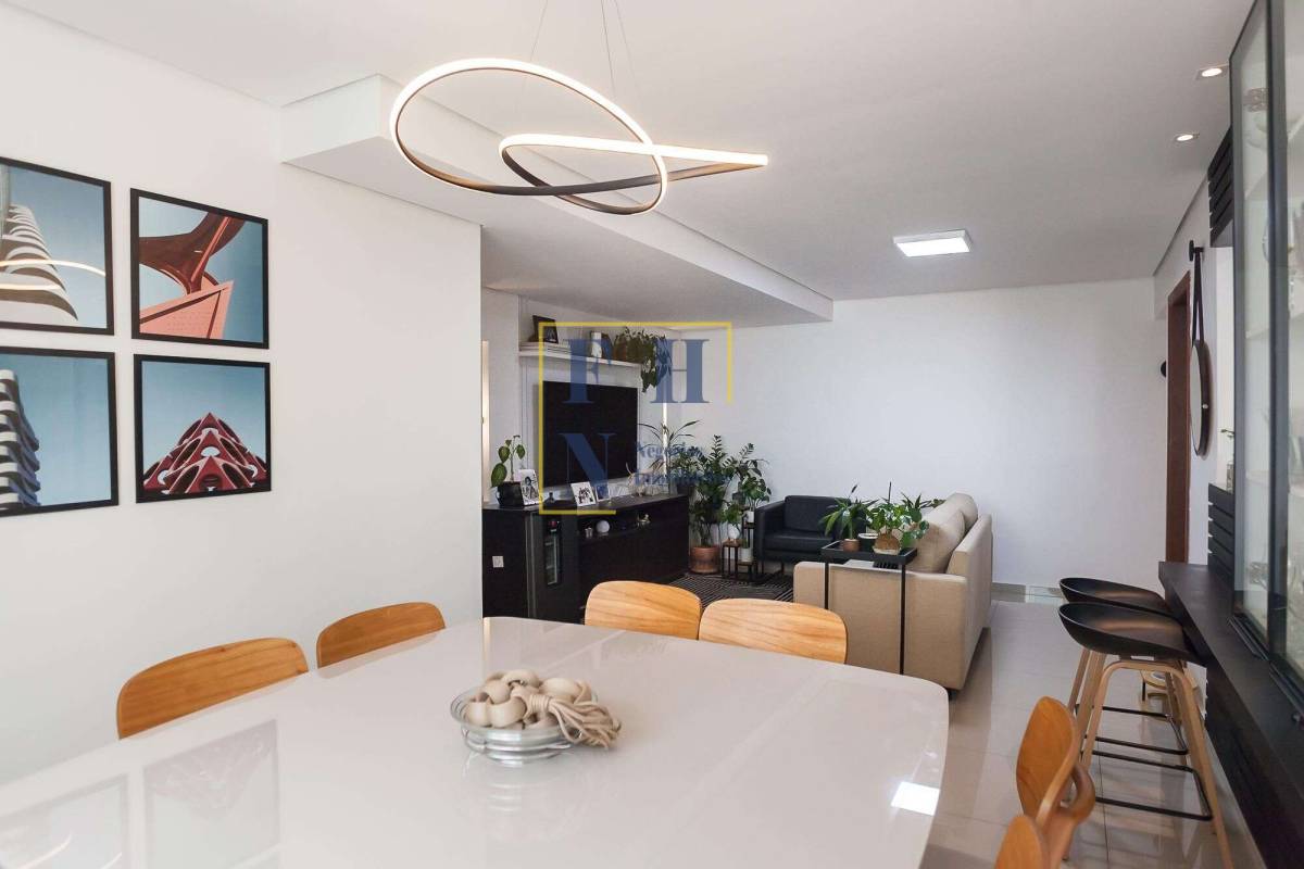Apartamento à venda com 3 quartos, 107m² - Buritis,
