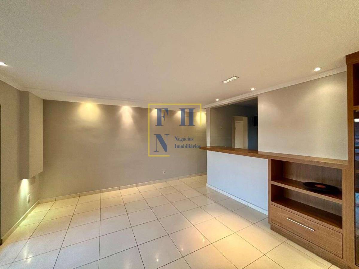 Apartamento à venda com 3 quartos, 87m² - Buritis,