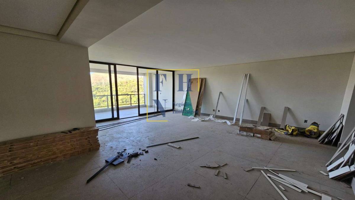 Apartamento à venda com 4 quartos, 142m² - Buritis,