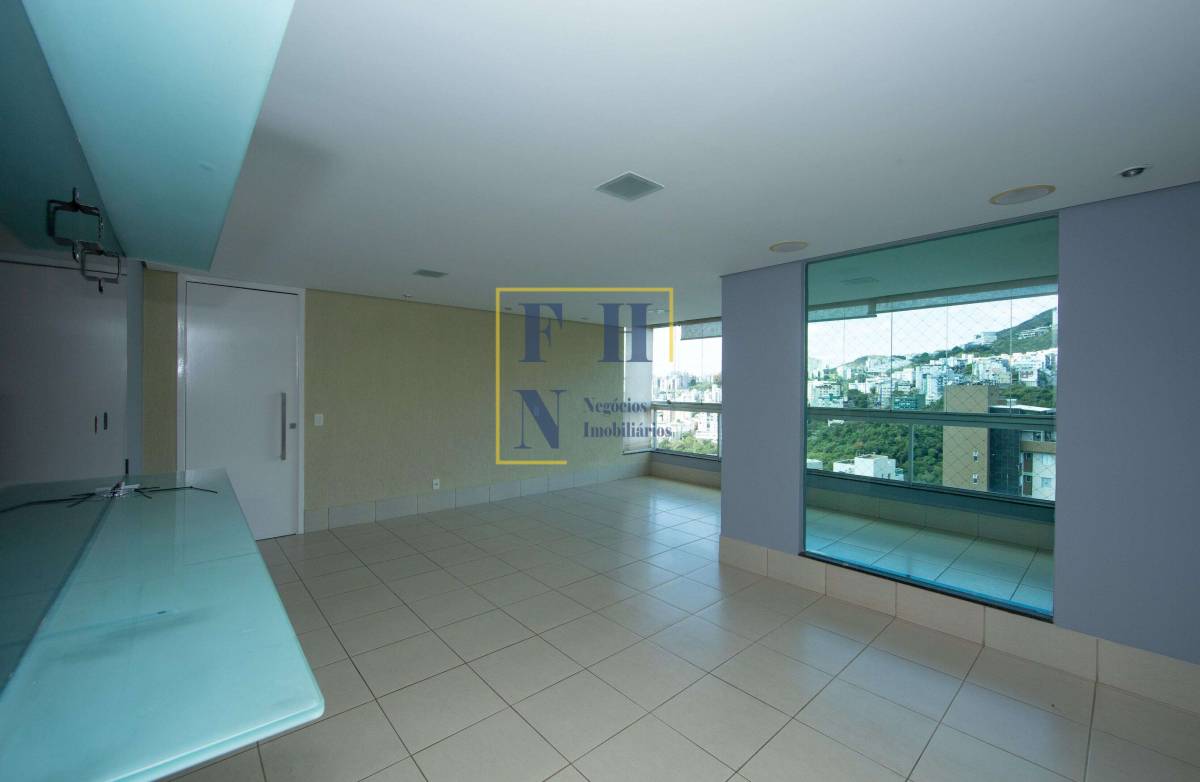 Apartamento à venda com 3 quartos, 109m² - Buritis,