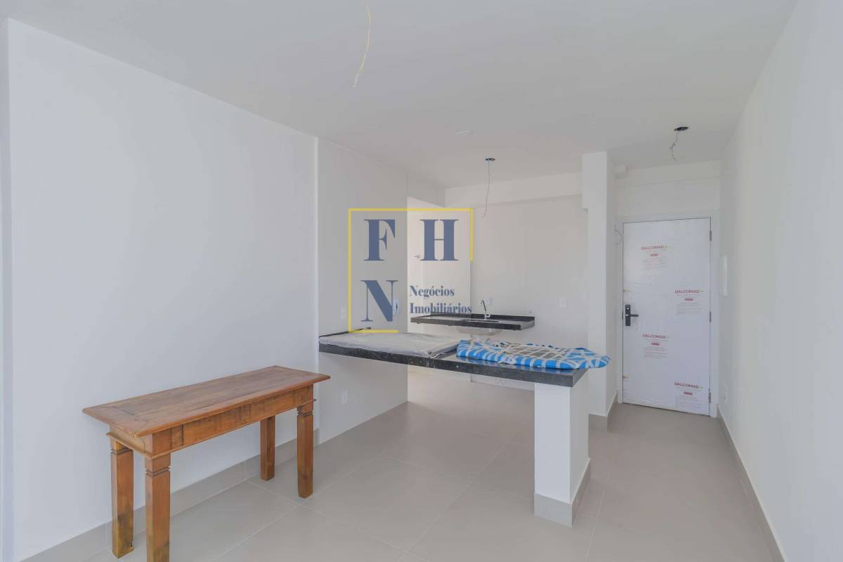 Apartamento à venda com 2 quartos, 65m² - Buritis,