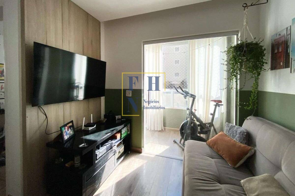 Apartamento à venda com 2 quartos, 62m² - Buritis,