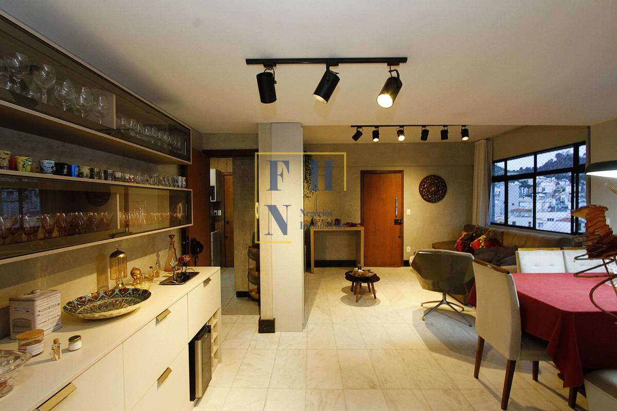 Apartamento à venda com 3 quartos, 110m² - Buritis,