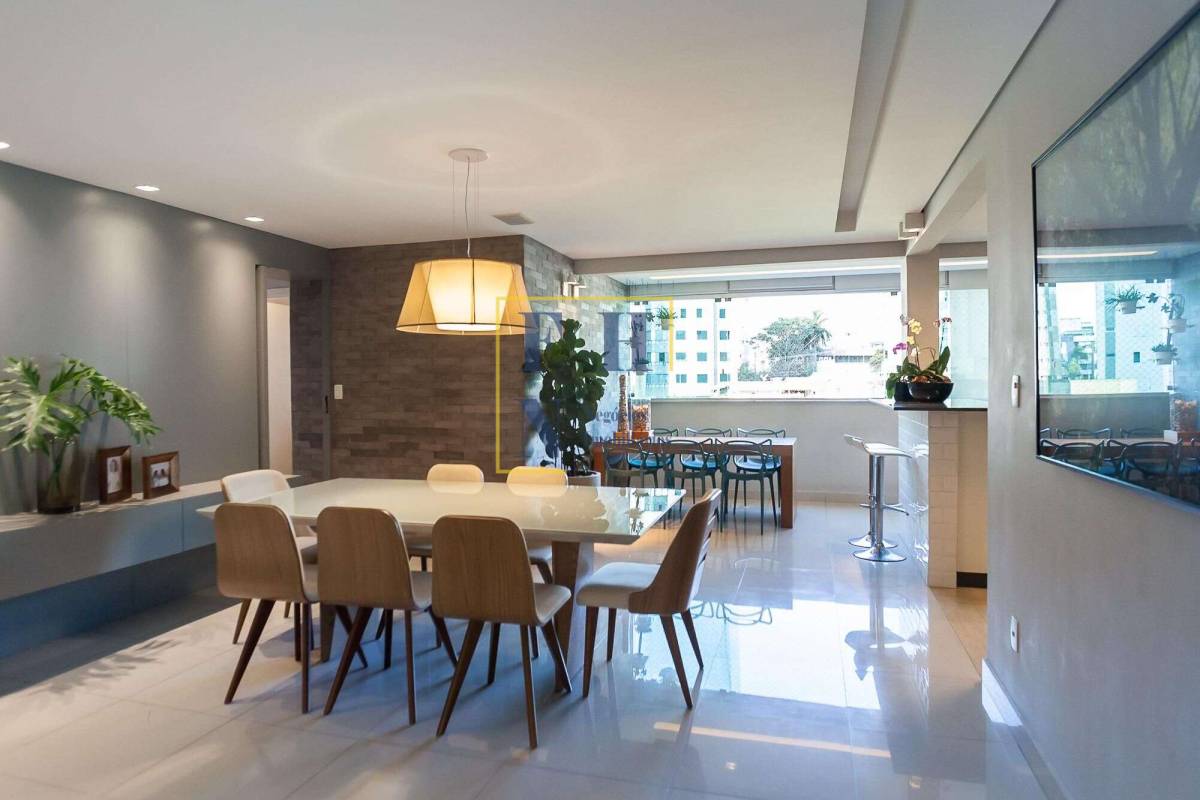 Apartamento à venda com 3 quartos, 109m² - Buritis,