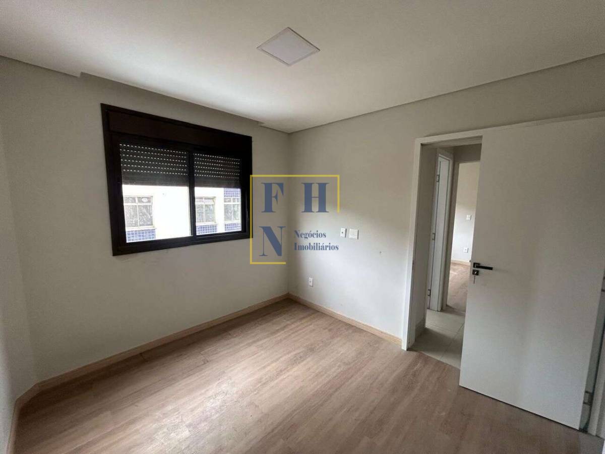 Apartamento à venda com 4 quartos, 142m² - Buritis,