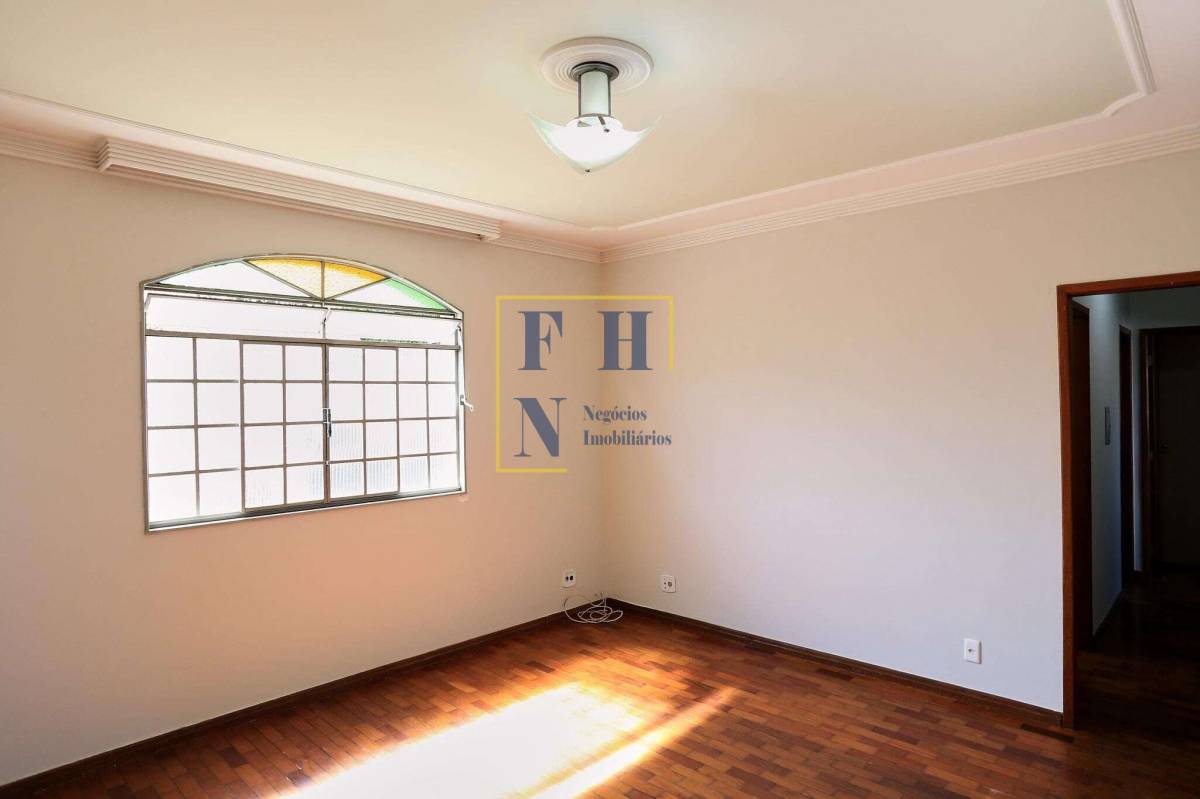 Apartamento à venda com 3 quartos, 280m² - Cachoeirinha,