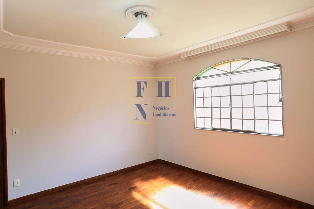 Apartamento à venda com 3 quartos, 280m² - Cachoeirinha,