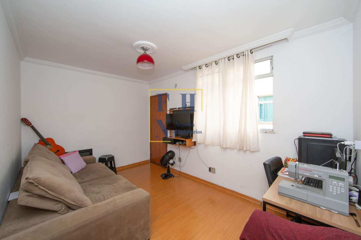 Apartamento 2 Quartos à Venda no Camargos em Belo Horizonte
