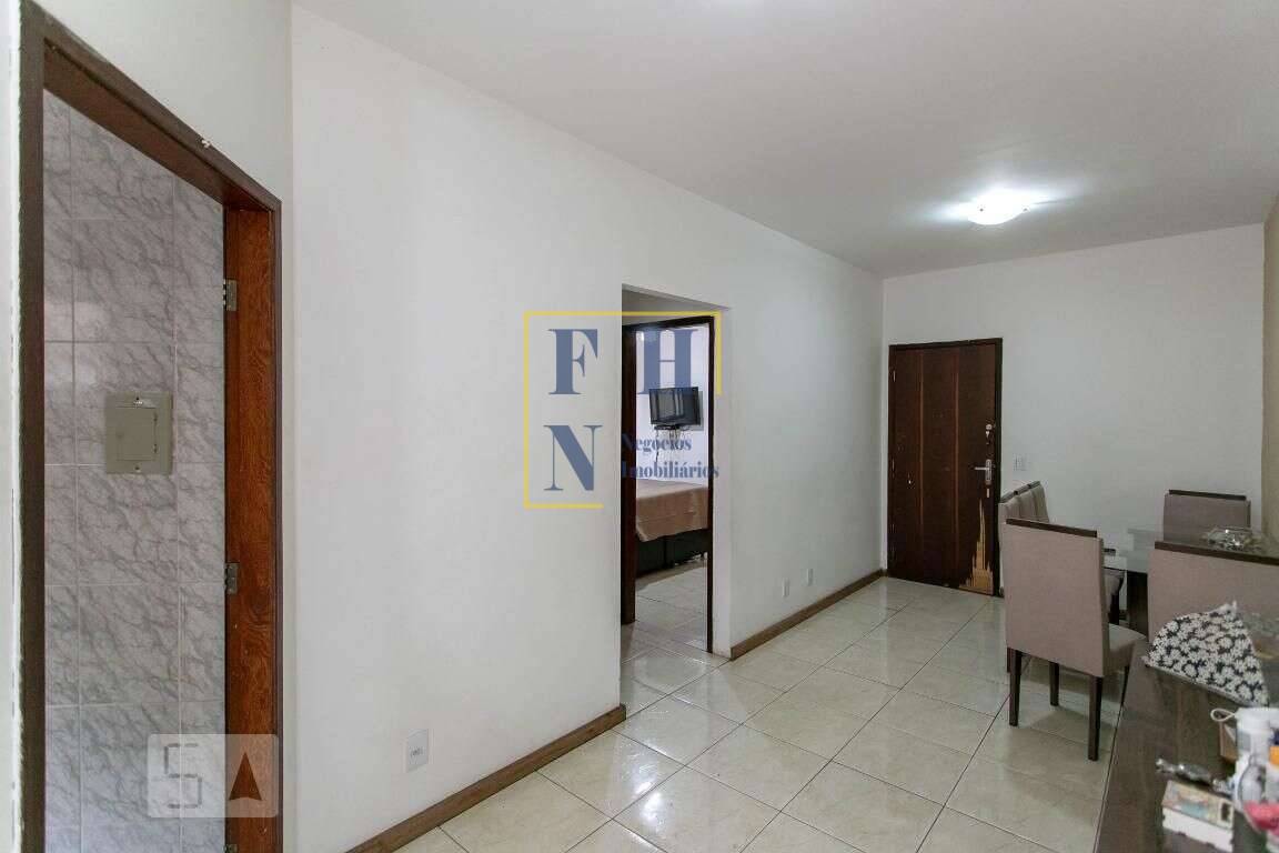 Apartamento à venda com 3 quartos, 177m² - Castelo,