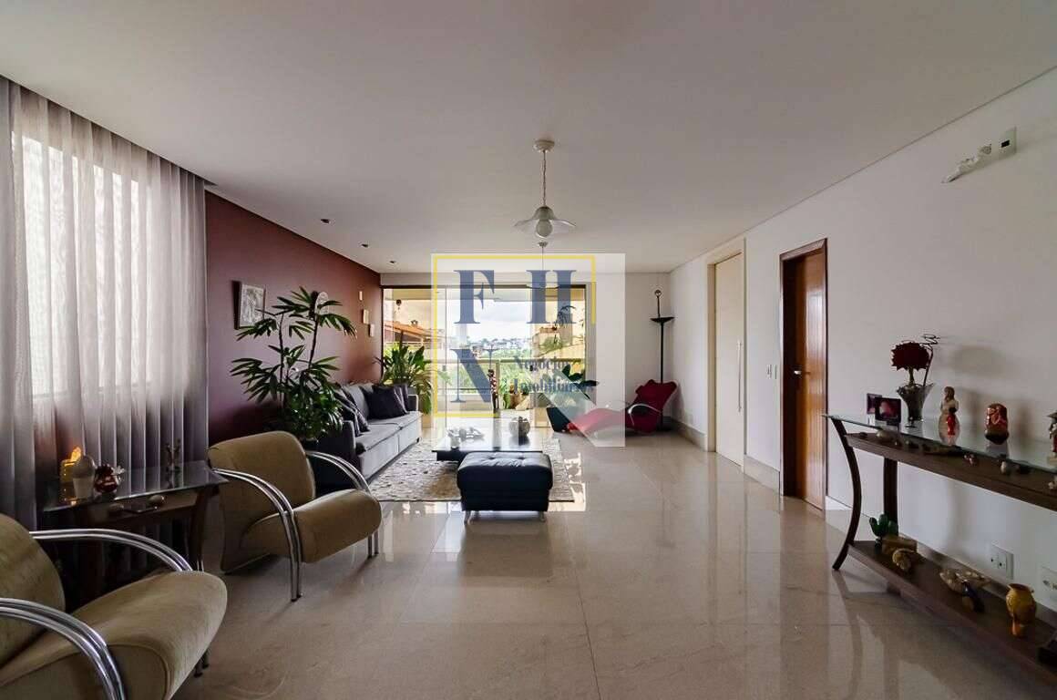 Apartamento à venda com 4 quartos, 372m² - Castelo,