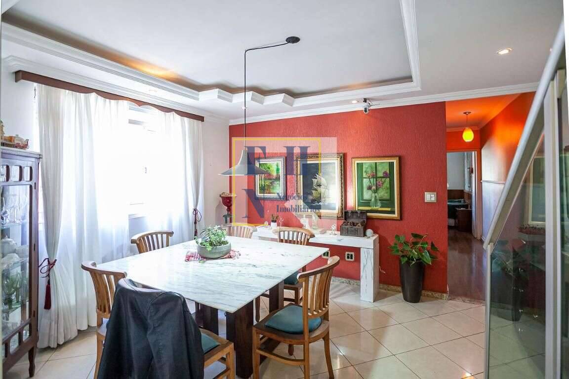 Apartamento à venda com 3 quartos, 186m² - Castelo,