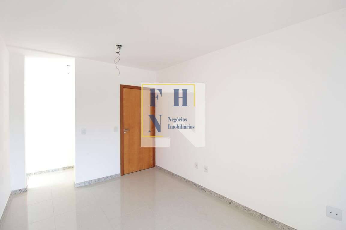 Apartamento à venda com 3 quartos, 85m² - Castelo,