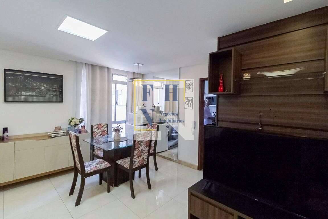 Apartamento à venda com 2 quartos, 75m² - Castelo,