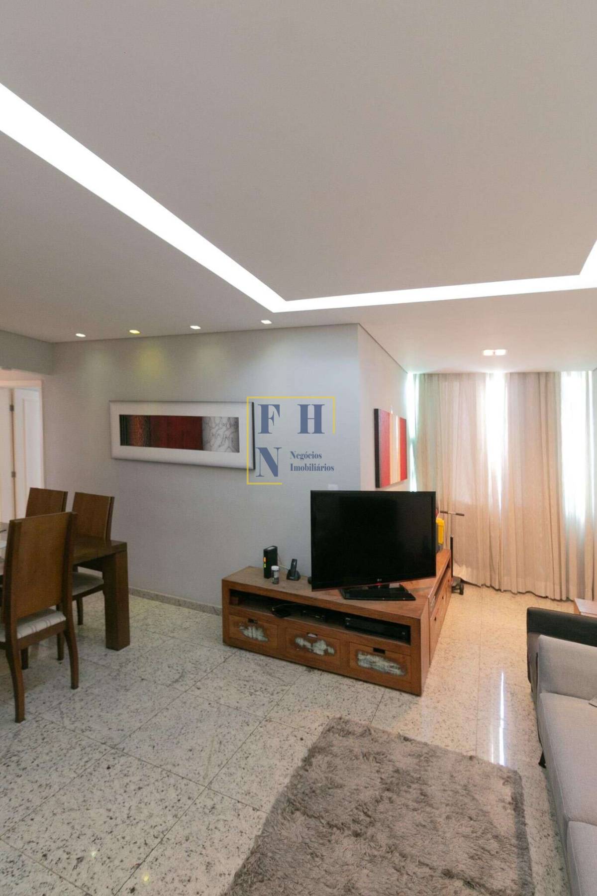 Apartamento à venda com 3 quartos, 161m² - Castelo,