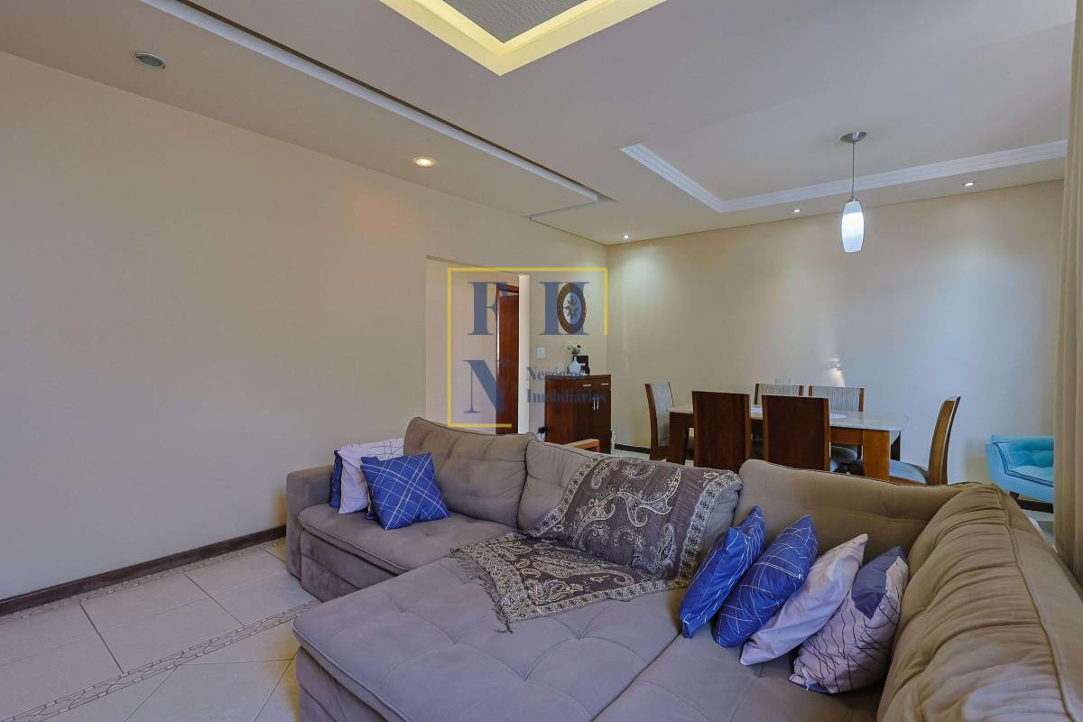 Apartamento à venda com 3 quartos, 230m² - Castelo,
