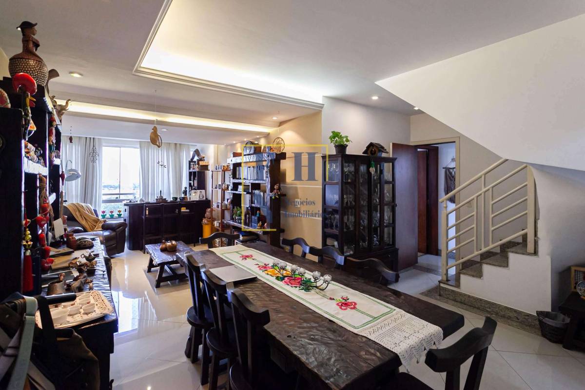 Apartamento à venda com 3 quartos, 300m² - Castelo,