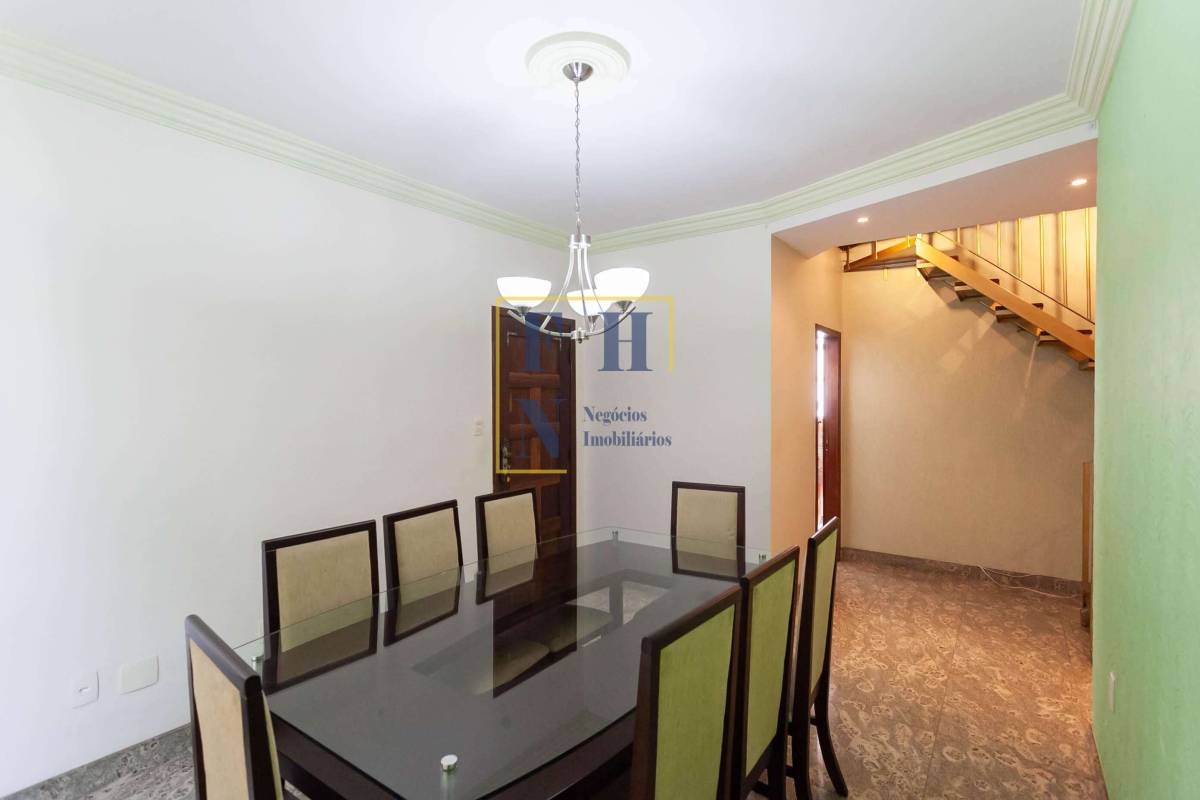 Apartamento à venda com 4 quartos, 188m² - Castelo,
