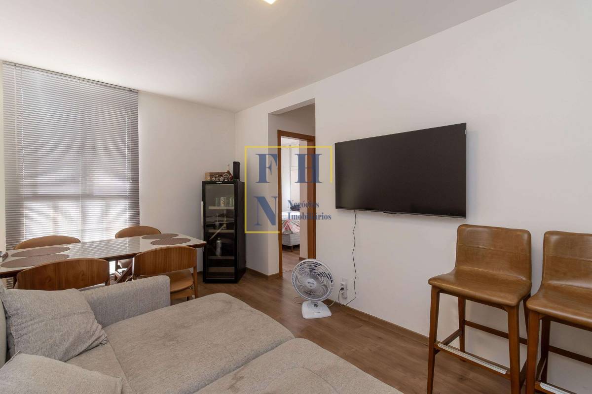 Apartamento à venda com 2 quartos, 90m² - Castelo,