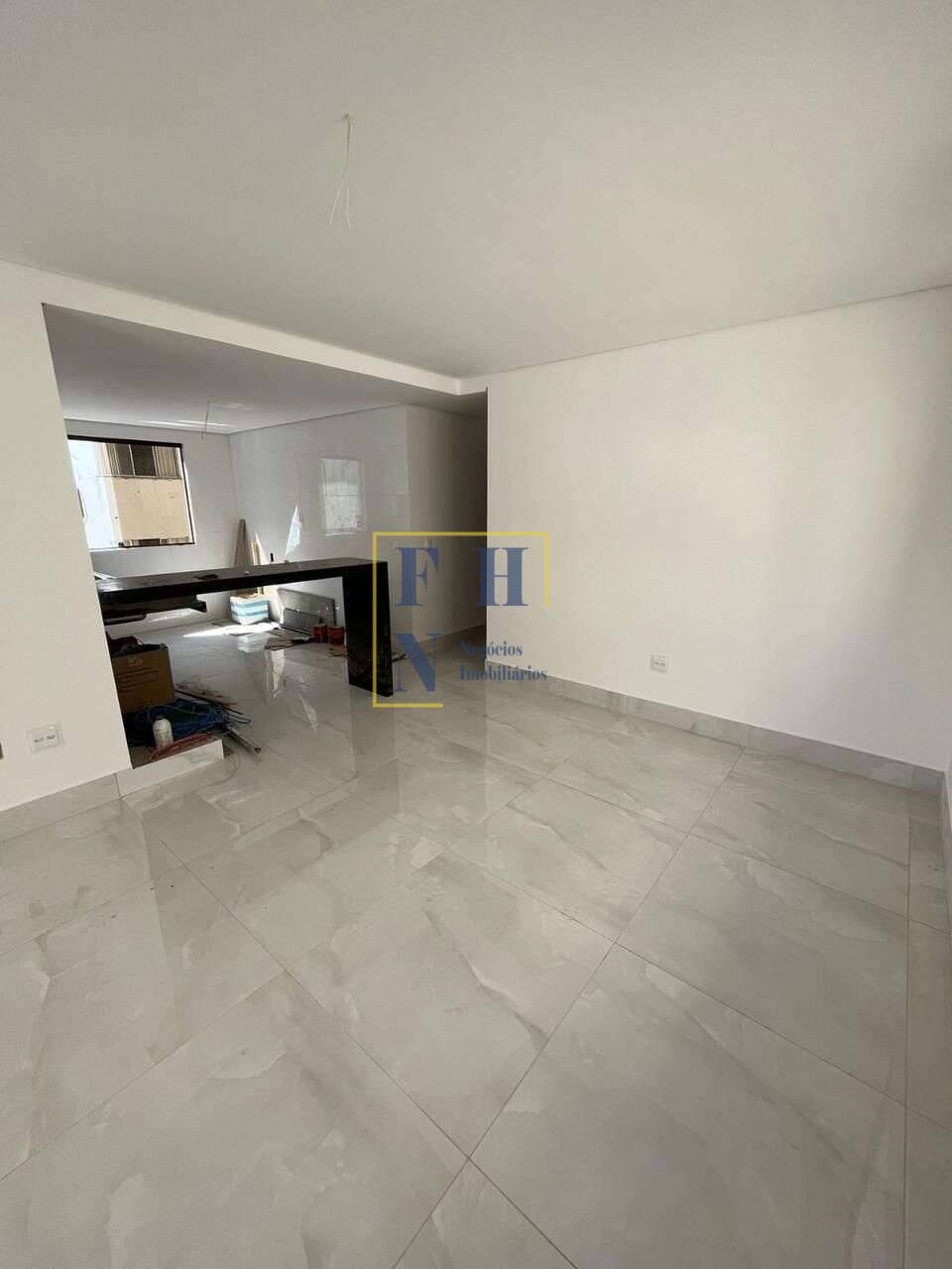 Apartamento à venda com 4 quartos, 240m² - Castelo,