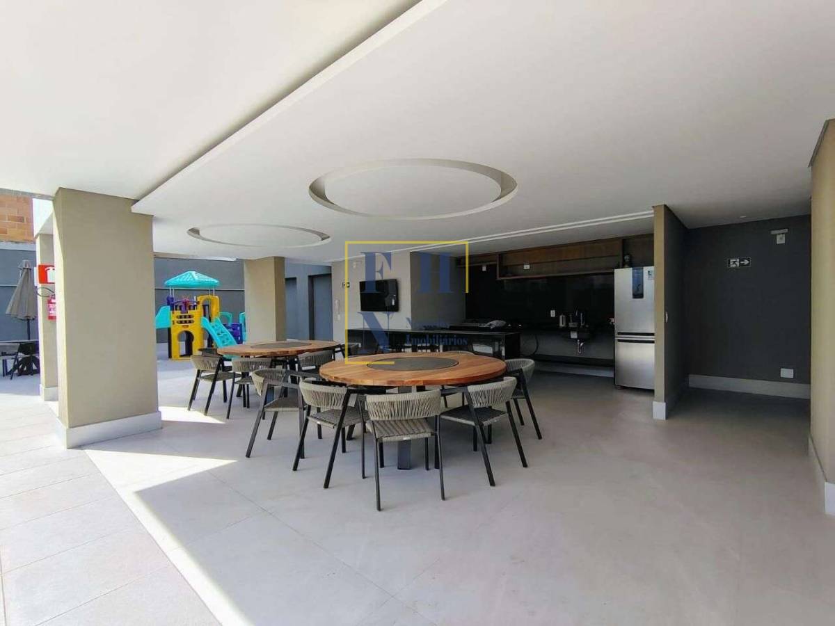 Apartamento à venda com 4 quartos, 156m² - Castelo,