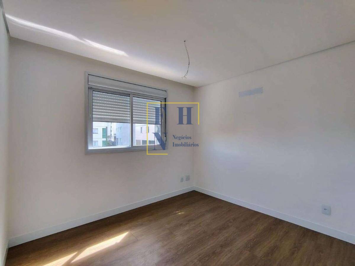  - Apartamento 4 Quartos à Venda no Castelo em Belo Horizonte
