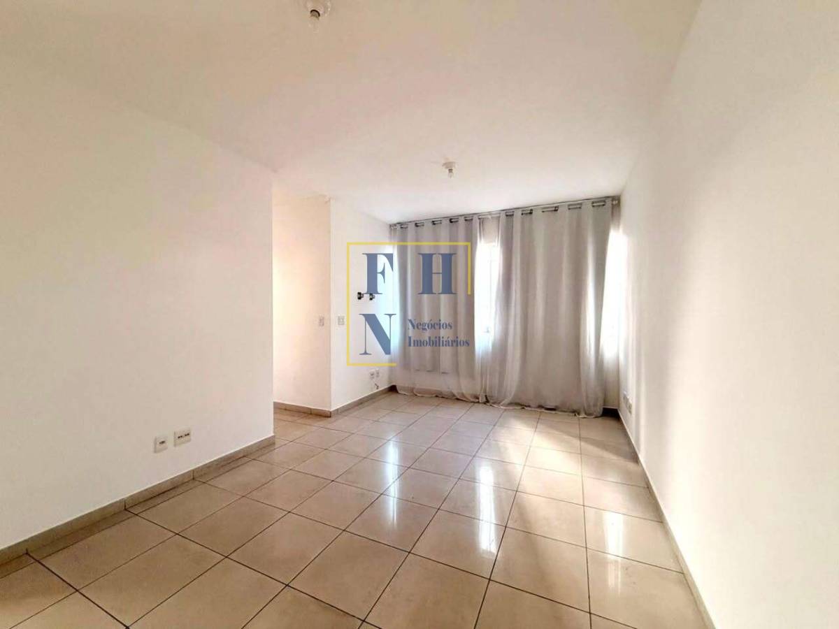 Apartamento à venda com 2 quartos, 75m² - Castelo,