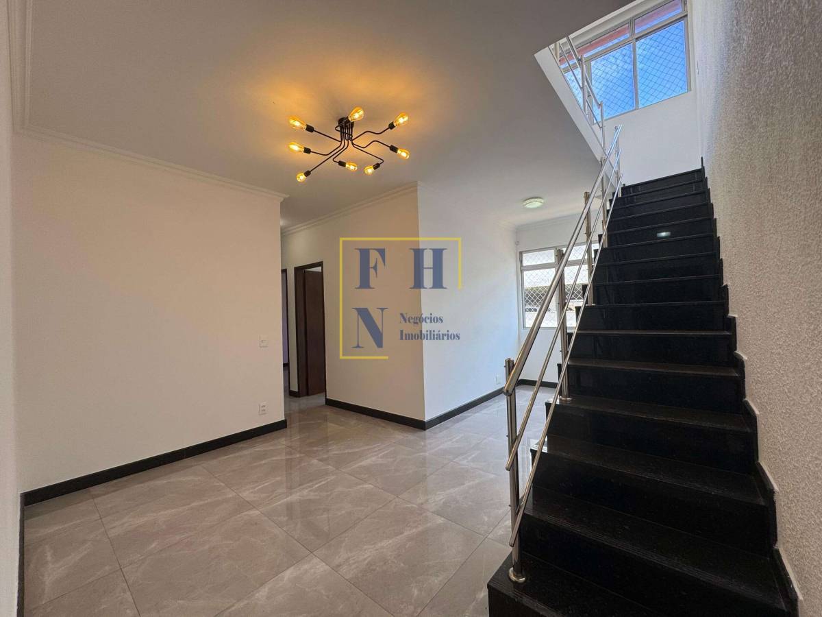 Apartamento à venda com 3 quartos, 142m² - Castelo,