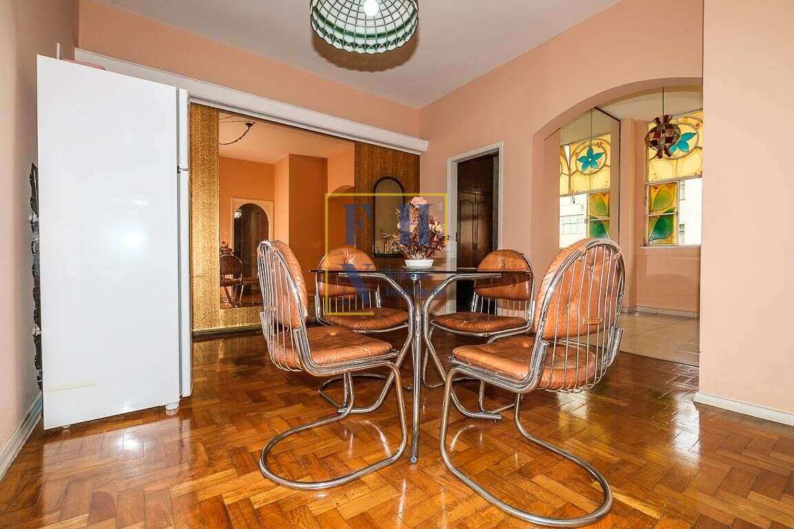 Apartamento 3 Quartos à Venda no Centro em Belo Horizonte