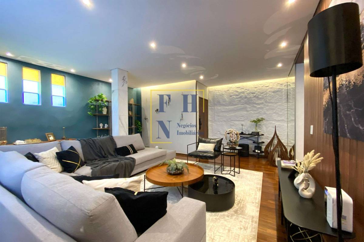 Apartamento à venda com 5 quartos, 243m² - Cidade Nova,