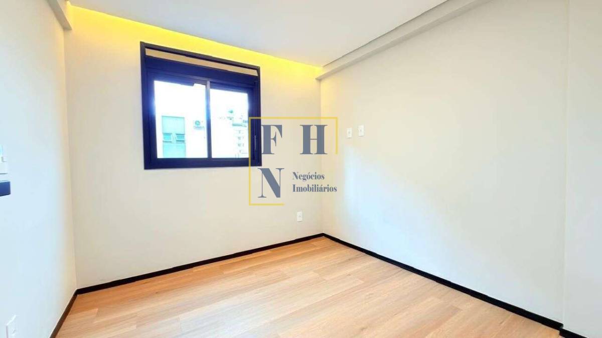 Apartamento à venda com 3 quartos, 121m² - Cidade Nova,