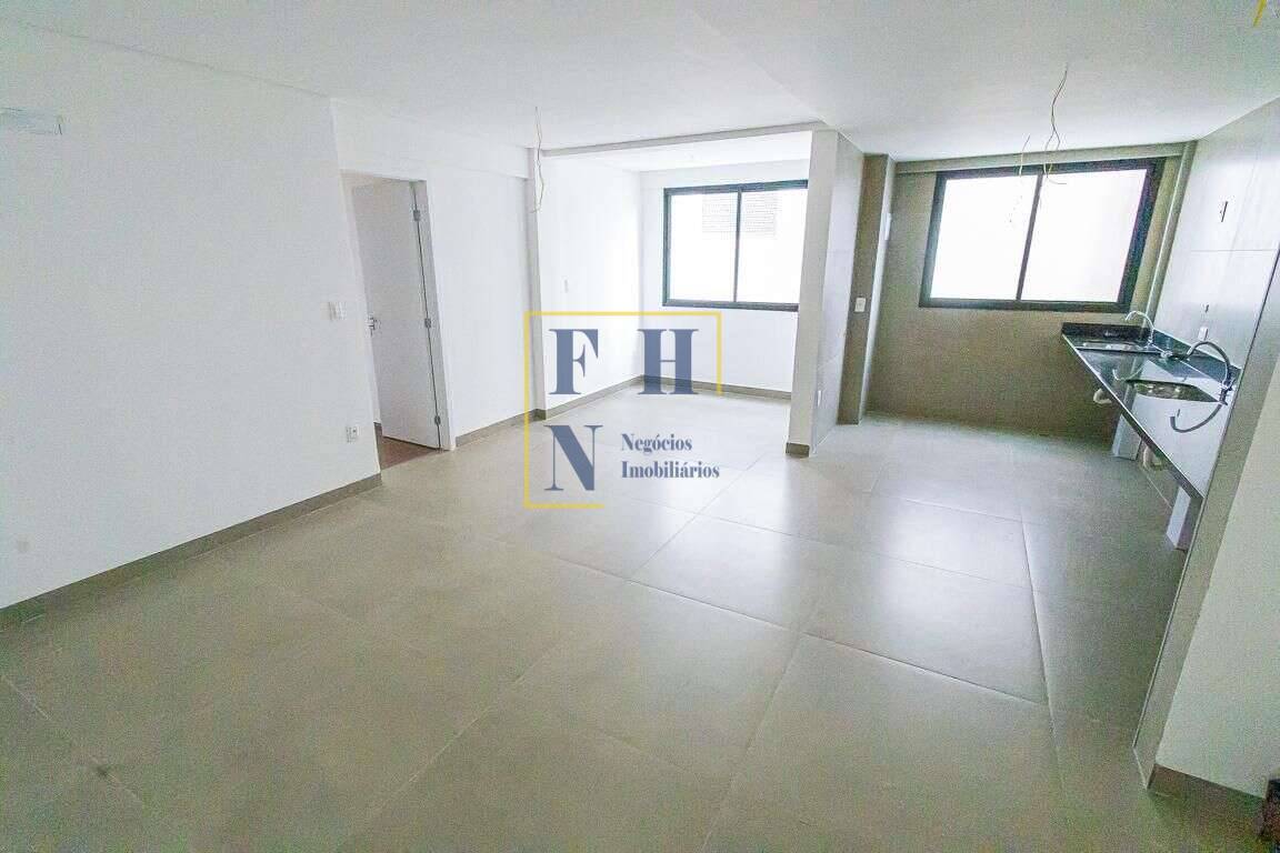 Apartamento à venda com 3 quartos, 80m² - Cidade Nova,