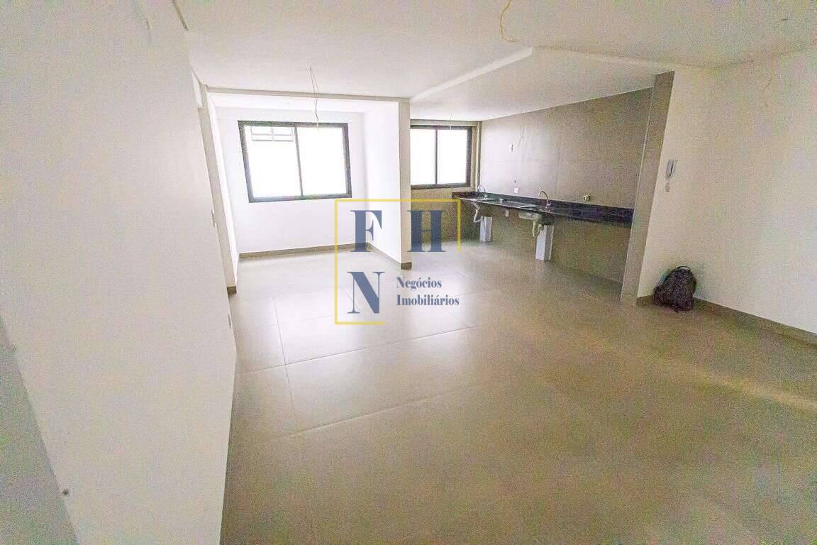 Apartamento à venda com 3 quartos, 80m² - Cidade Nova,