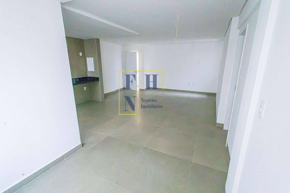 Apartamento à venda com 3 quartos, 80m² - Cidade Nova,