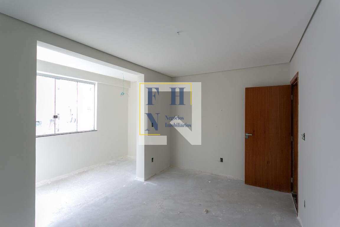 Apartamento 3 Quartos à Venda no Fernão Dias em Belo Horizonte