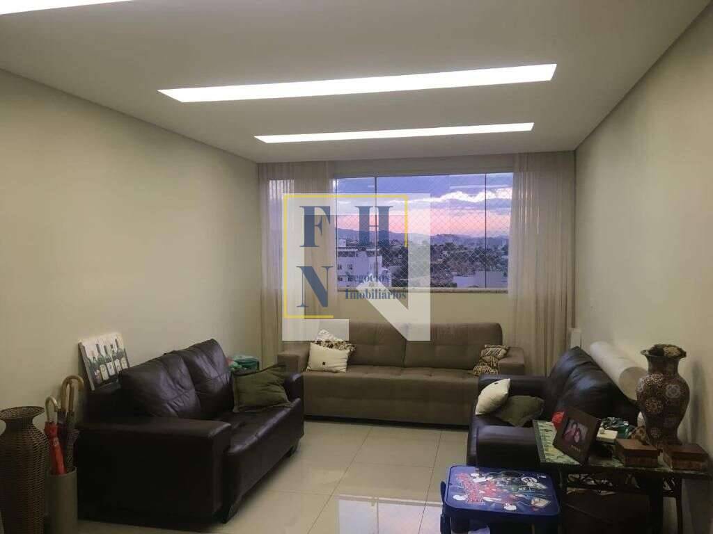 Apartamento à venda com 3 quartos, 110m² - Fernão Dias,