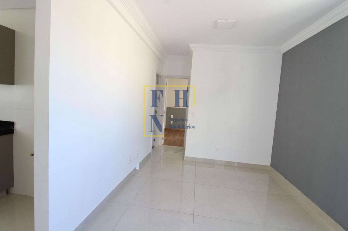 Apartamento à venda com 2 quartos, 57m² - Floresta,