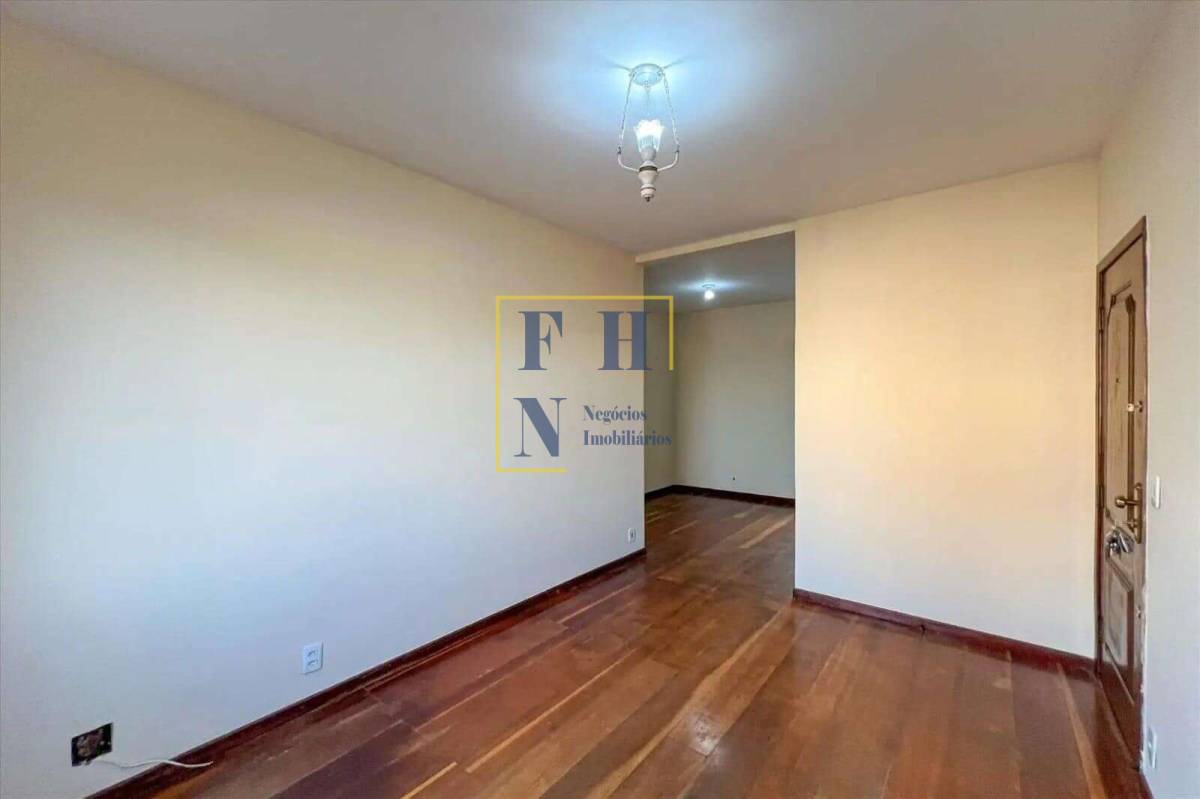 Apartamento à venda com 3 quartos, 85m² - Floresta,