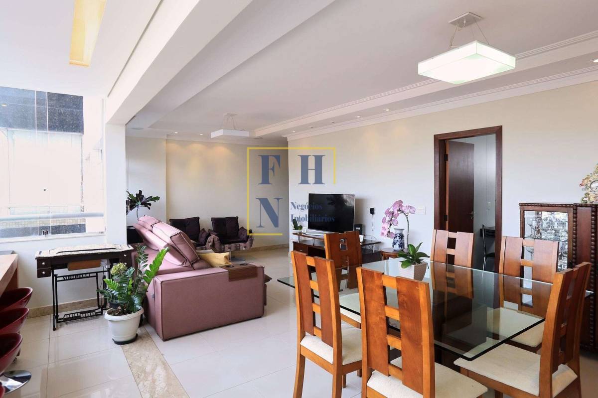 Apartamento à venda com 4 quartos, 132m² - Floresta,