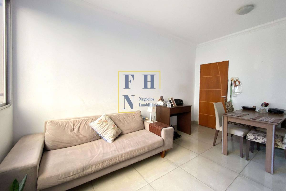 Apartamento à venda com 2 quartos, 66m² - Floresta,