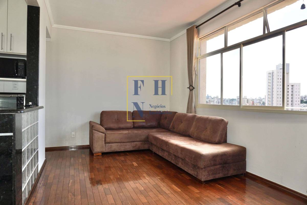 Apartamento à venda com 3 quartos, 80m² - Floresta,