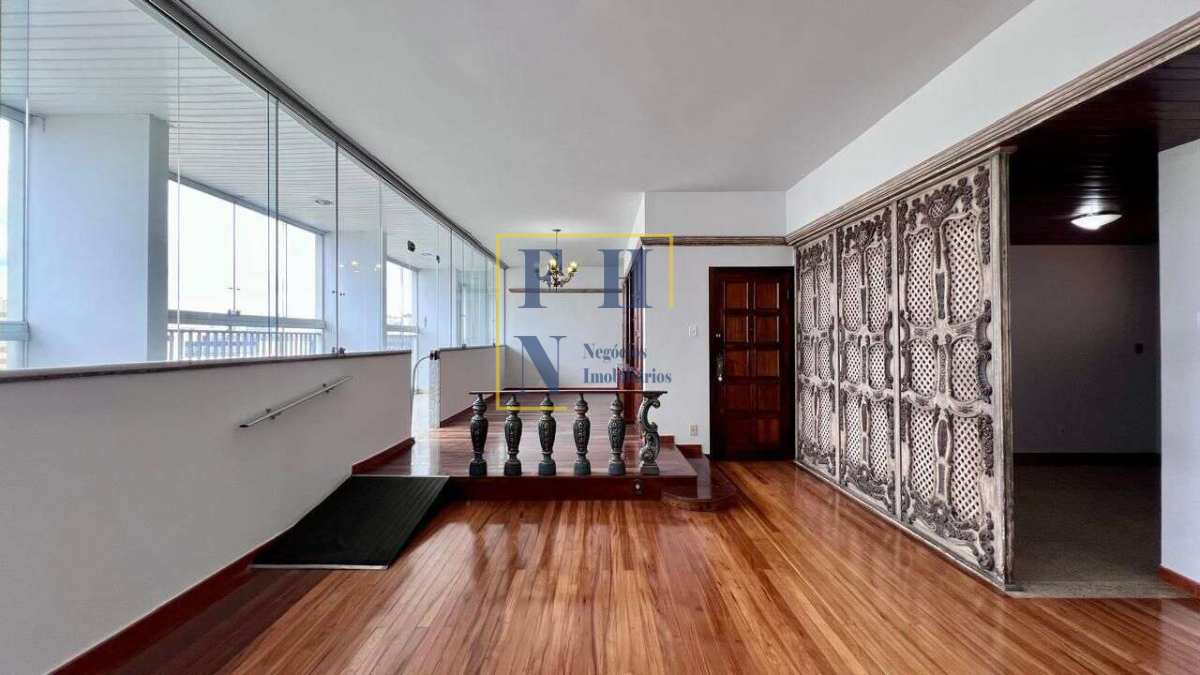 Apartamento 4 Quartos à Venda nos Funcionários em Belo Horizonte