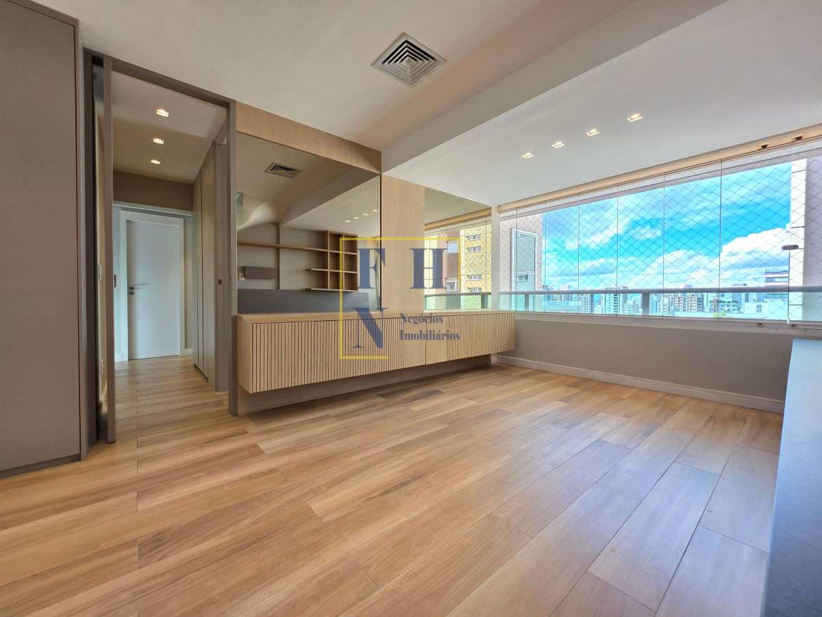 Apartamento à venda com 4 quartos, 203m² - Funcionários,Belo Horizonte