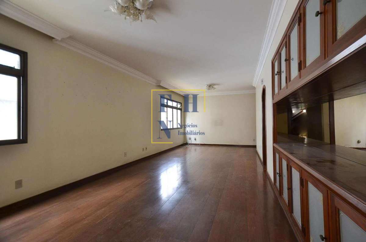 Apartamento à venda com 4 quartos, 300m² - Funcionários,Belo Horizonte