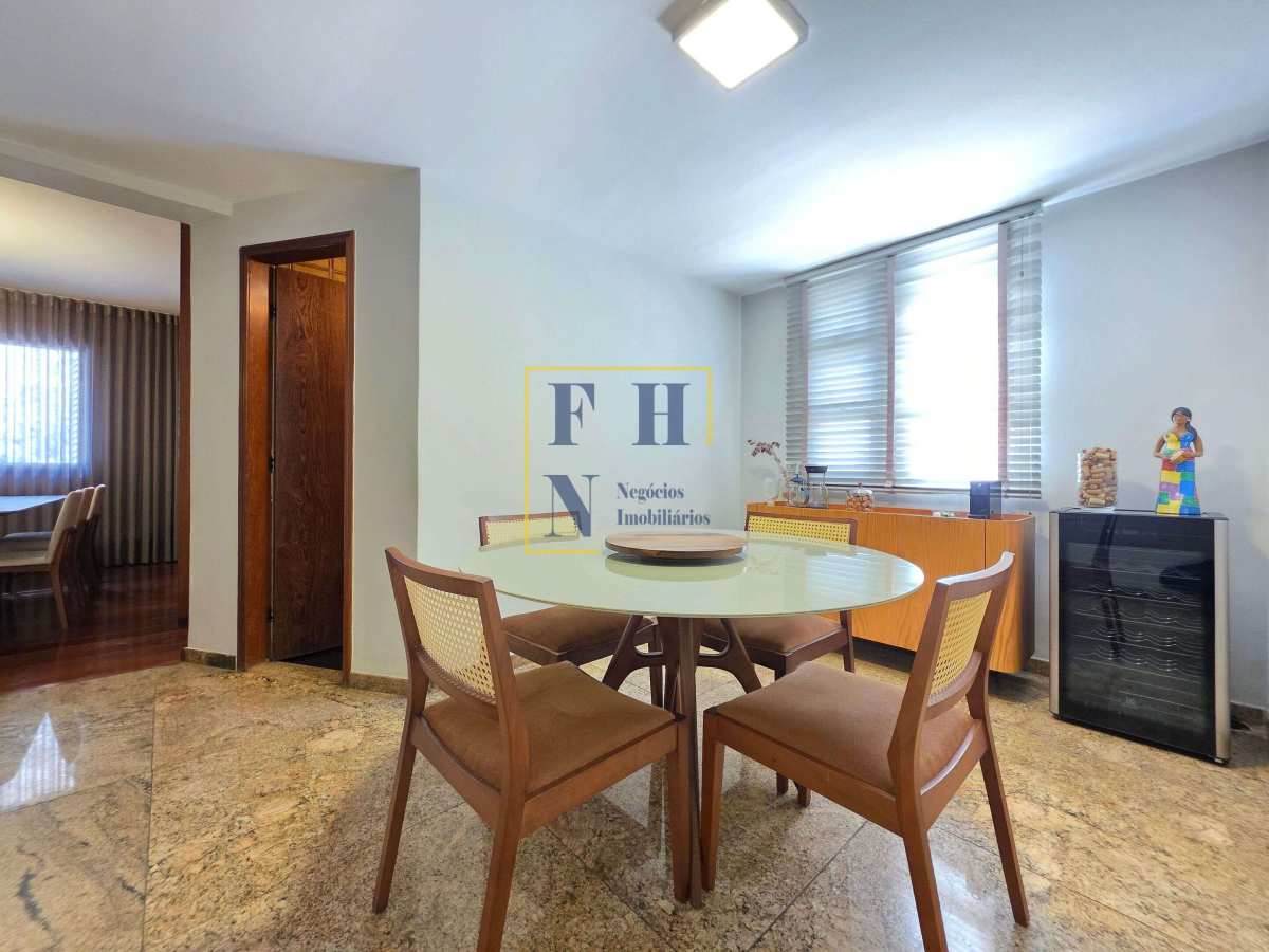  - Apartamento 4 Quartos à Venda nos Funcionários em Belo Horizonte
