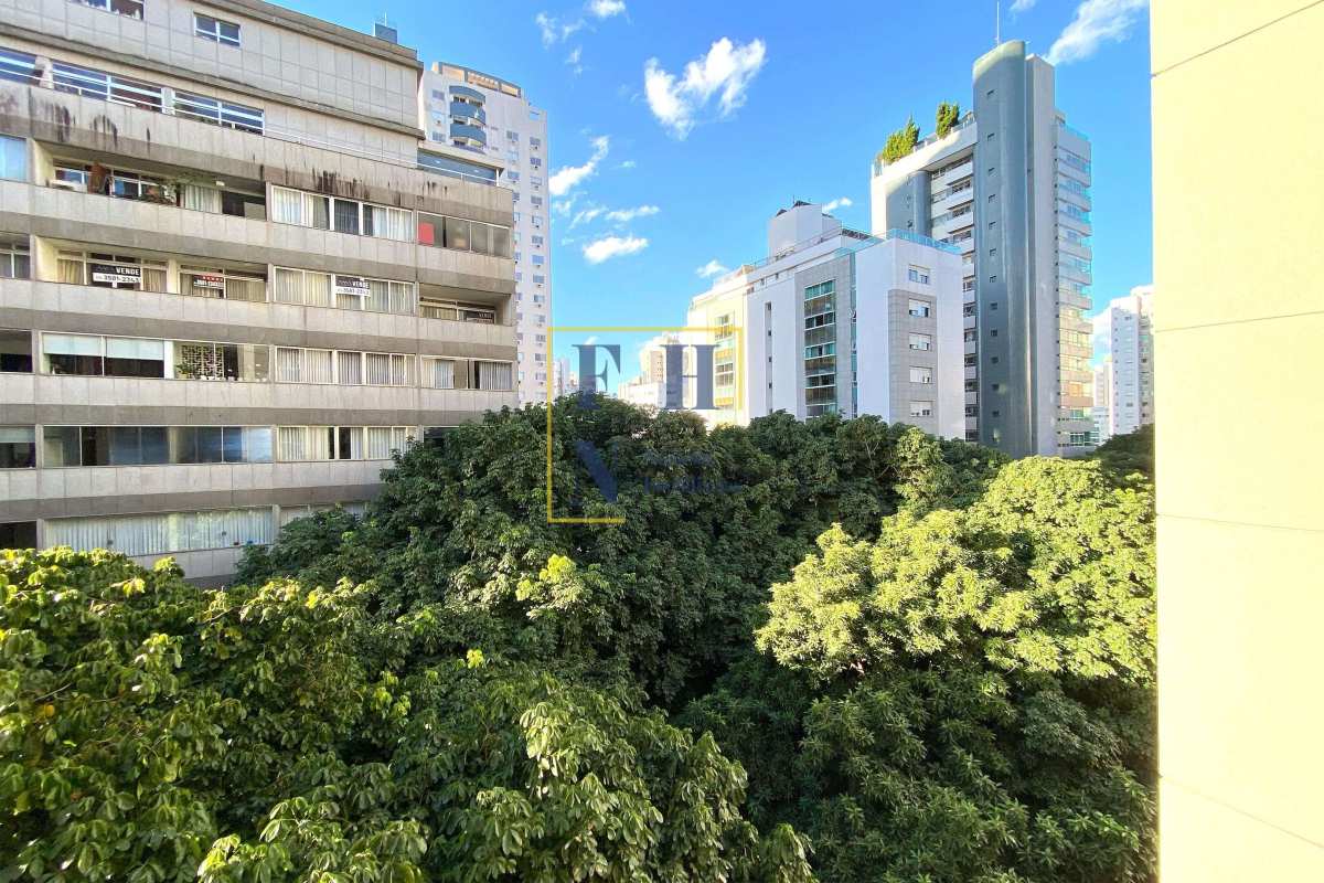 Apartamento 2 Quartos à Venda nos Funcionários em Belo Horizonte