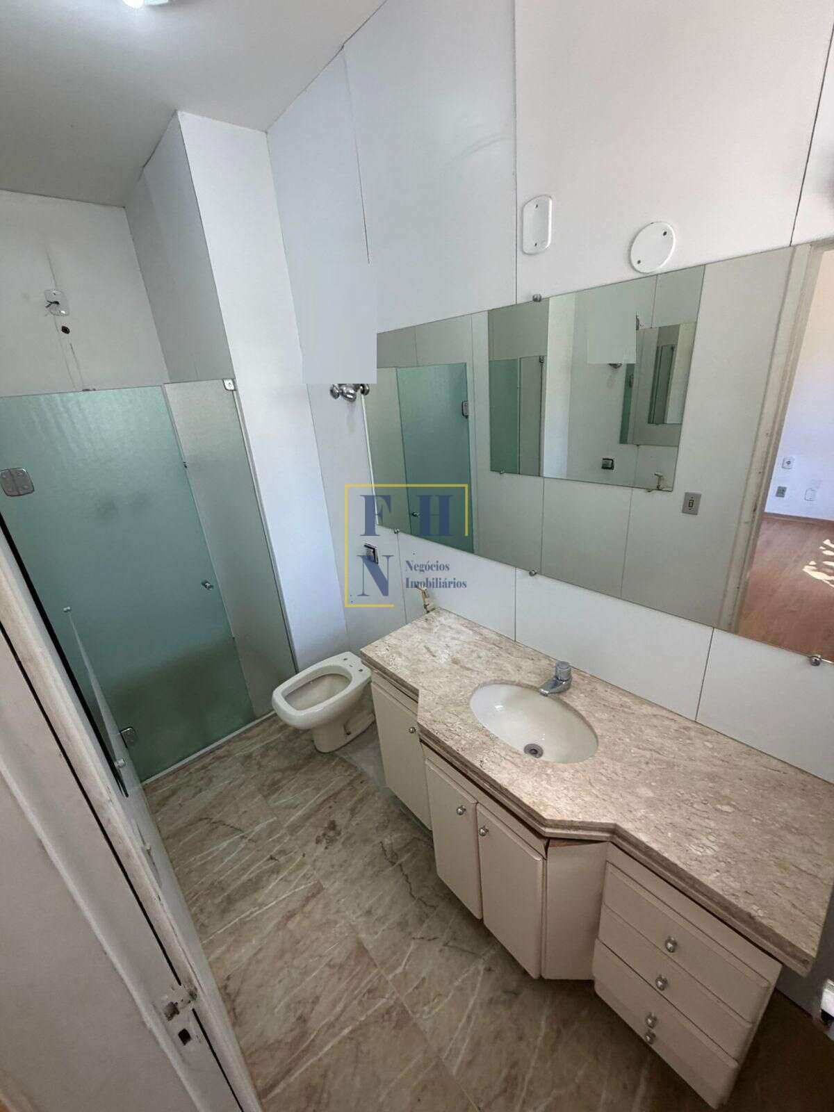  - Apartamento 4 Quartos à Venda nos Funcionários em Belo Horizonte